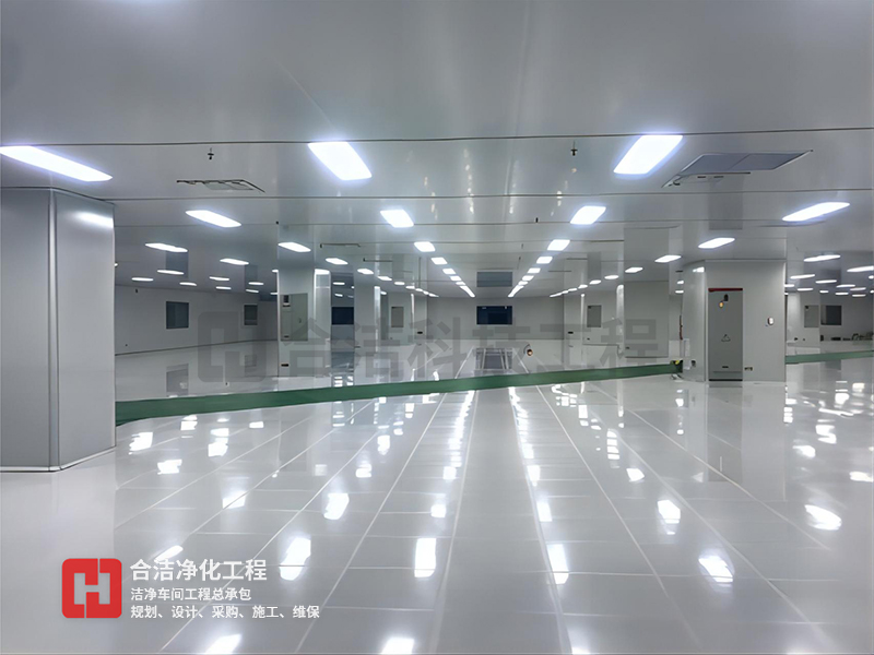 電子無(wú)塵車(chē)間的圖片