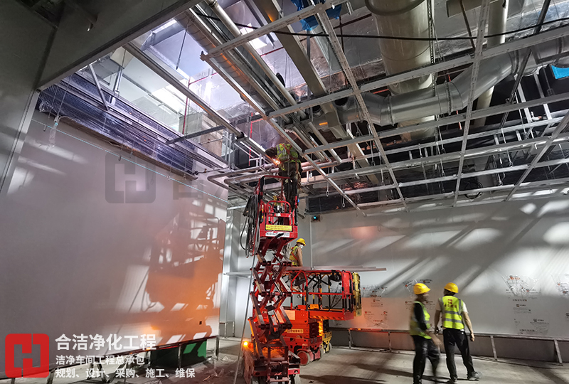 電子無塵車間的圖片